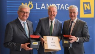 AWG_Novellierung_2017.jpg