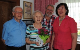 Sonnleitner Leopoldine 85. Geburtstag (8).JPG