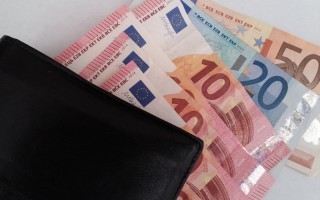 money-1339295_1920.jpg