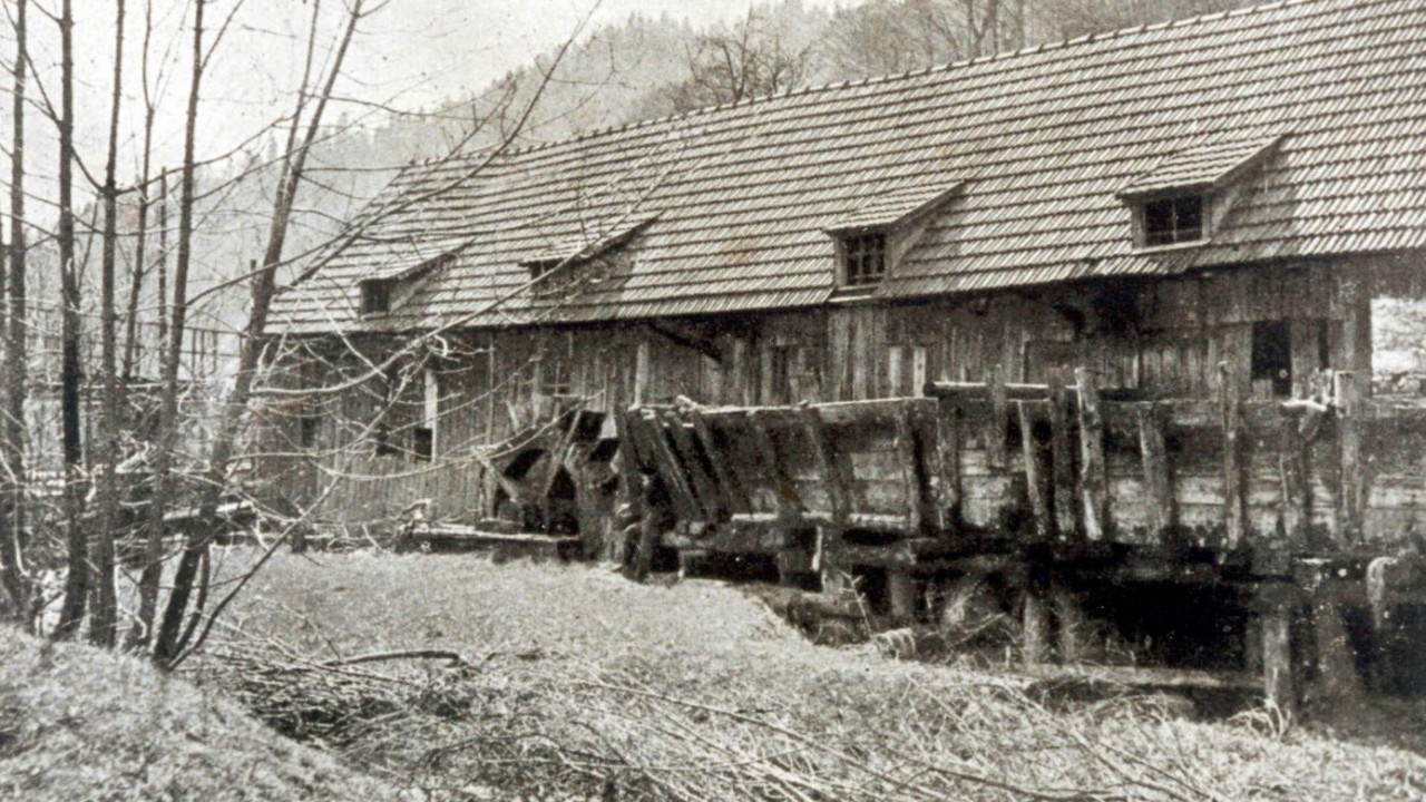 1900 StGeorgenRPfannenschmUm1900.jpg