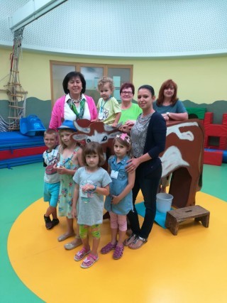 Ortsbäuerinnen Kindergarten 20180624.jpg