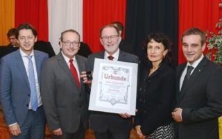 Ehrenbuerger.jpg