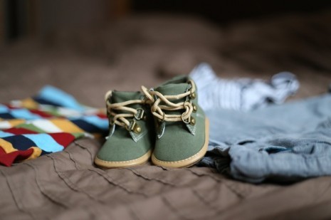 kinderbetreuung pixabay shoes-505471_1920