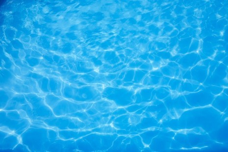 pool-3098949_640 pixabay cco