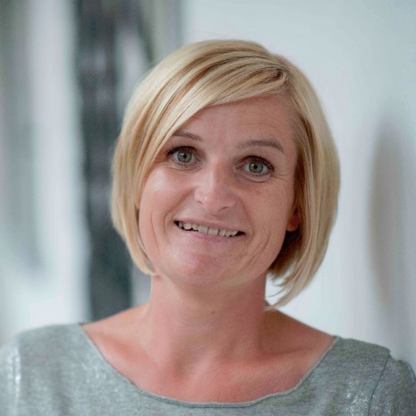 Profilfoto_Starzer Bettina.jpg