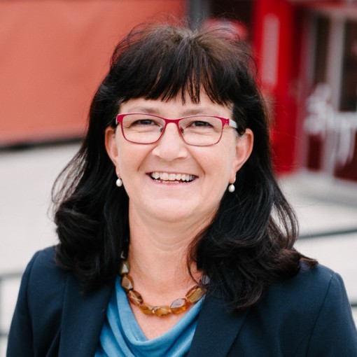 Dallhamer Erika Altenpflegerin, Geb. 1969