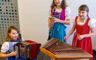 Volksmusikmädels-Presse-4.JPG