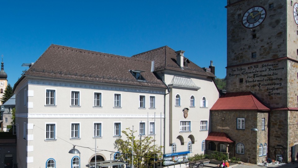 2-Waidhofen - Rathaus (c) Josef Herfert.JPG