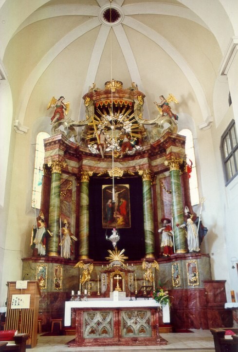 Kirche-innen-Rijkes