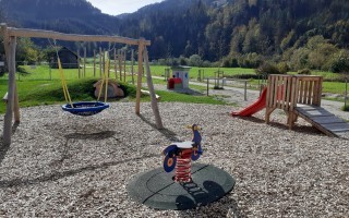 Spielplatz 2.jpg