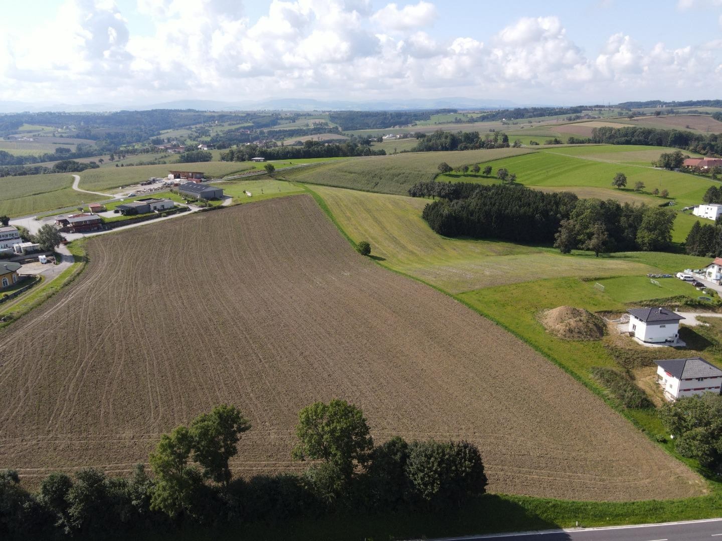 Photo_6554377_DJI_777_jpg_20820087_0_202191105222_photo_original