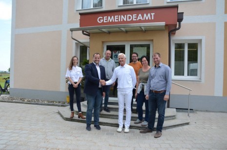 440_0008_8198719_ams40stg_arzt_gemeinschaftspraxis