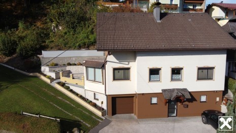 EFH Gresten Frontansicht