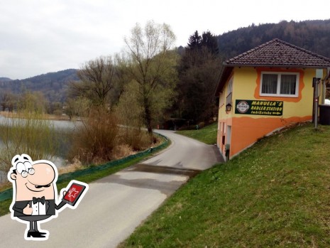 ra6c-exterior-Manuelas-Radlerstation