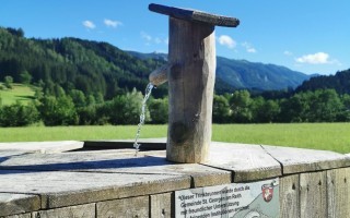 cGDA_Trinkbrunnen_St.Georgen_am_Reith.jpg