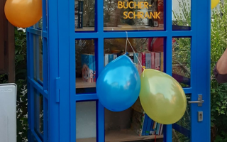 offener Bücherschrank-png.png