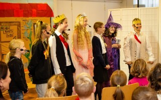 Schauspiel-Der-Prinz-reisst-aus-2022 (50).JPG