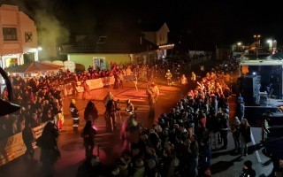 Perchtenlauf Hollenstein1.jpg