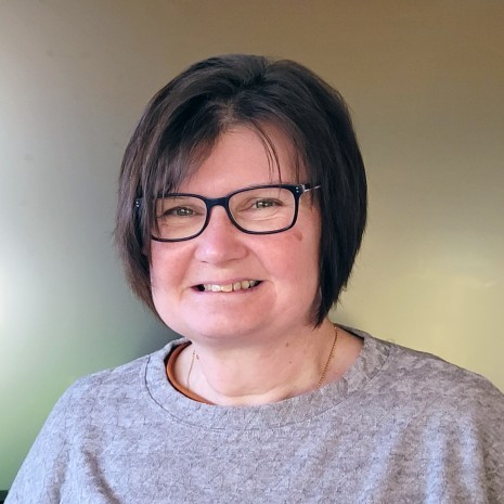 Andrea Zemanek.jpg