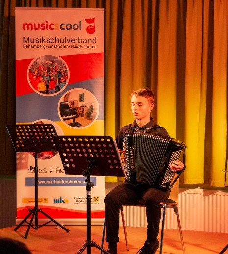 Jakob Schwödiauer am Akkordeon