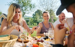 Besuch beim Mostheurigen (c) weinfranz.at.JPG