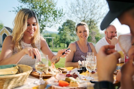 Besuch beim Mostheurigen (c) weinfranz.at