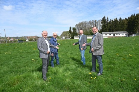 Ankauf_Sportplatz