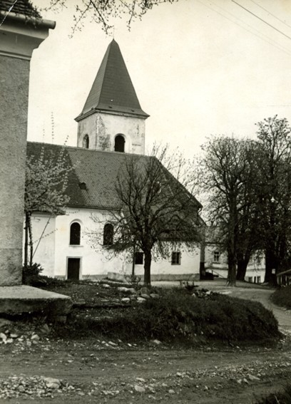 kirchenplatzchronik.jpg