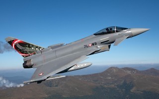 csm_Eurofighter_04_1feb7651d0.jpg