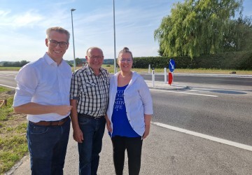 Fertigstellung Linksabbieger B122.jpg