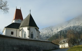 24.11.11 Kirche.jpg