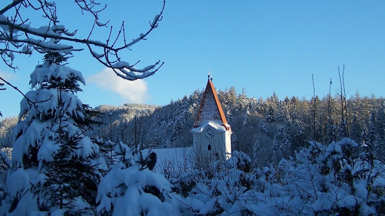 26.1.2012 Kirche.jpg