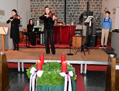 1. Weihnachtskonzert (10)