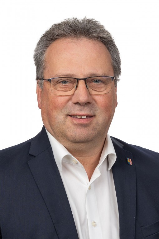 42809887_Friedrich Pallinger