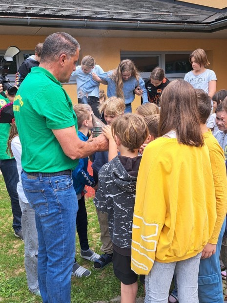 Besuch_Imker (5).jpg