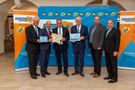 2025_06_17 Ehrung Krisensichere Gemeinden Zeillern-30 Zeillern.jpg