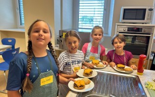 Kinderkochkurs_Burger-Time_2025-08 (5).jpg