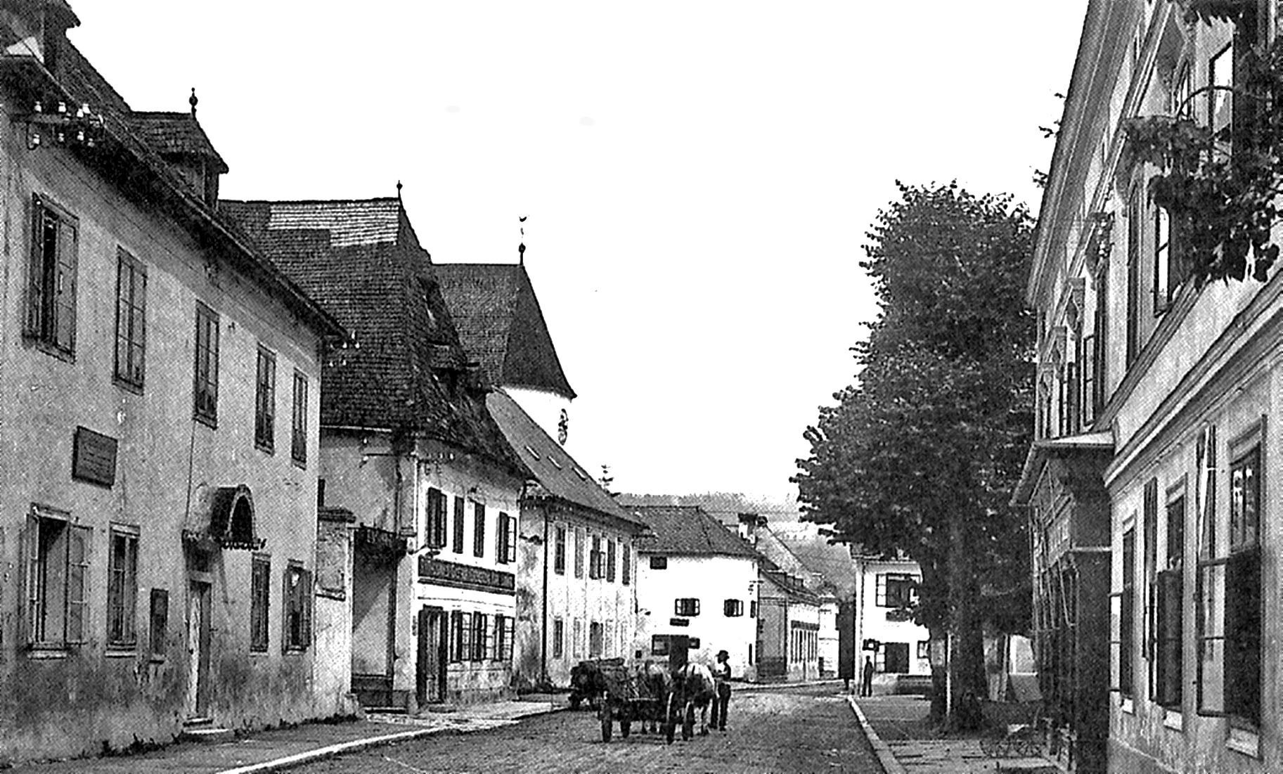 Unterer Markt 4.jpg