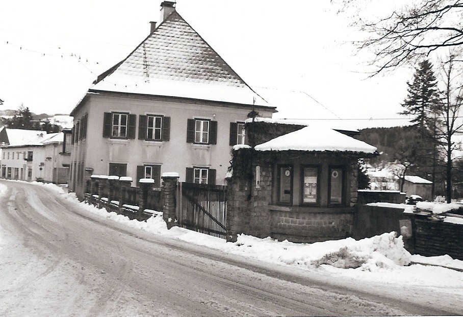 Wetterhäuschen HH.jpg