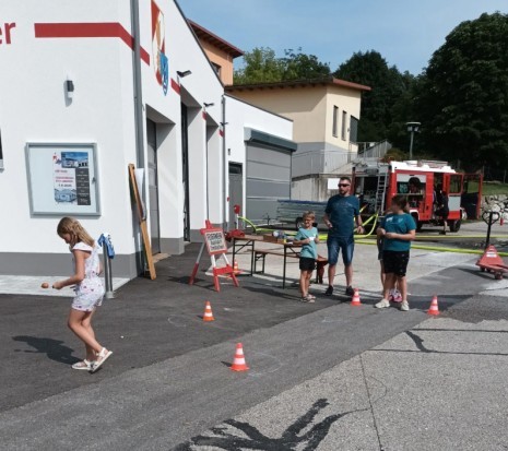 Spiel u. Spass4.jpg