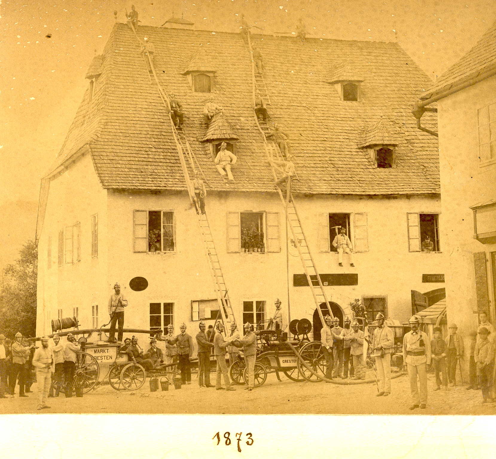Rathaus_1873 HH80.jpg