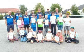 Kinderferienprogramm Stockschützen.jpg