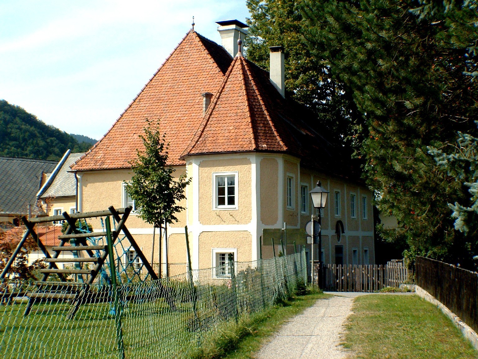 Schönauer+HH+020_06.09.03.JPG
