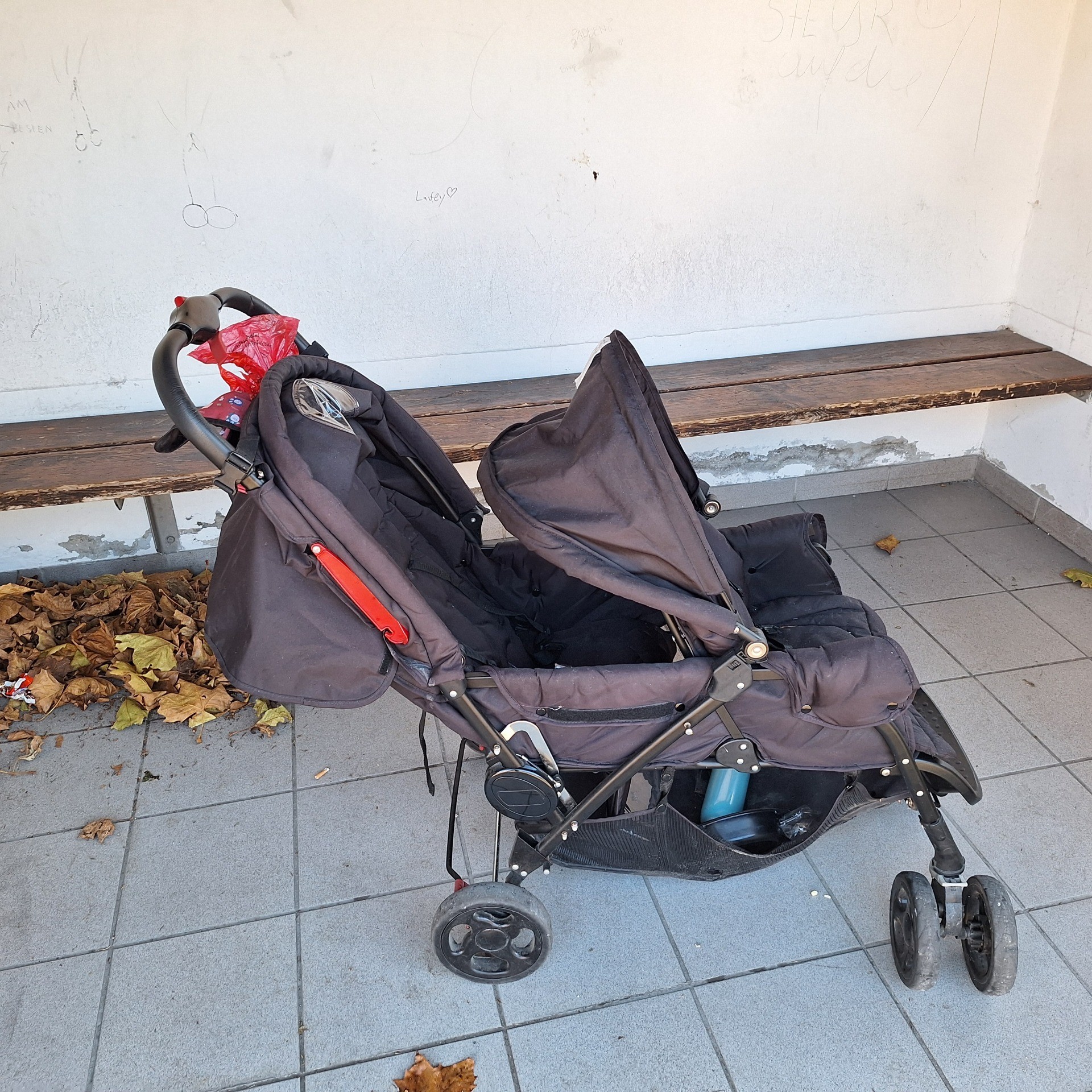 Kinderwagen.jpg