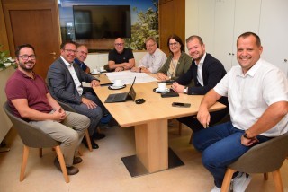 Besprechung Hochwasserschutz.JPG