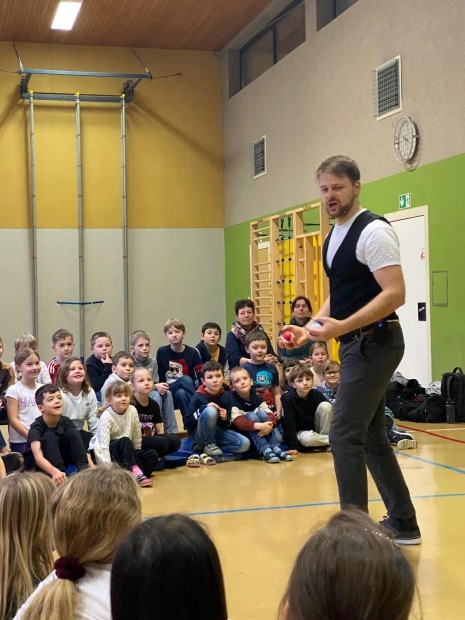 WhatsApp Image 2025-12-16 at 12.37.17 (1).jpeg