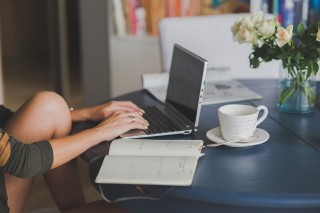 laptop-4906312_1920.jpg