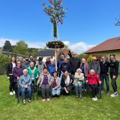 Gruppenfoto_Seniorentageszentrum