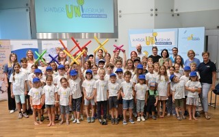 KinderUNI_Sponsion_Gruppe