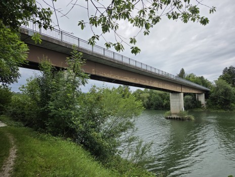 Altarmbrücke